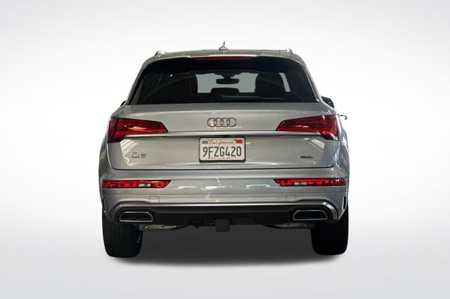 Used 2023 Audi Q5 2.0T Premium w/ Convenience Package image 6