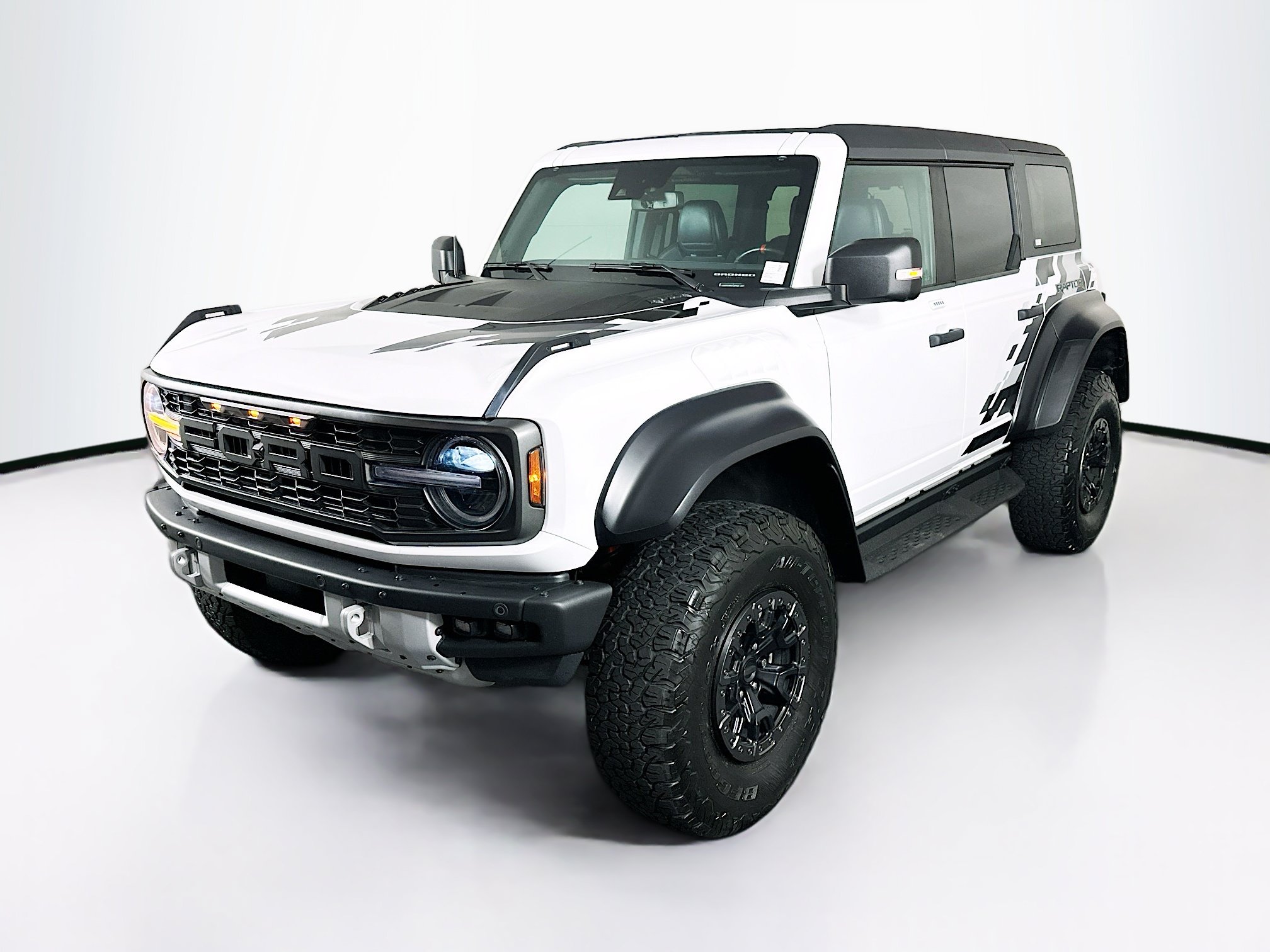 Used 2022 Ford Bronco Raptor AWD/4WD image 3