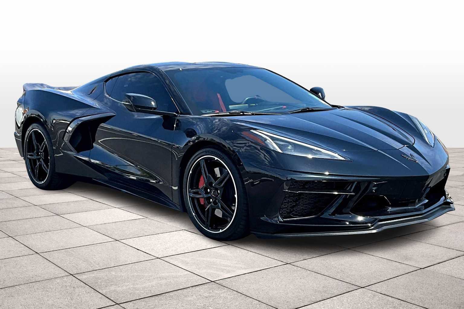 Used 2023 Chevrolet Corvette Stingray Premium Cpe w/ Z51 Performance Package image 2