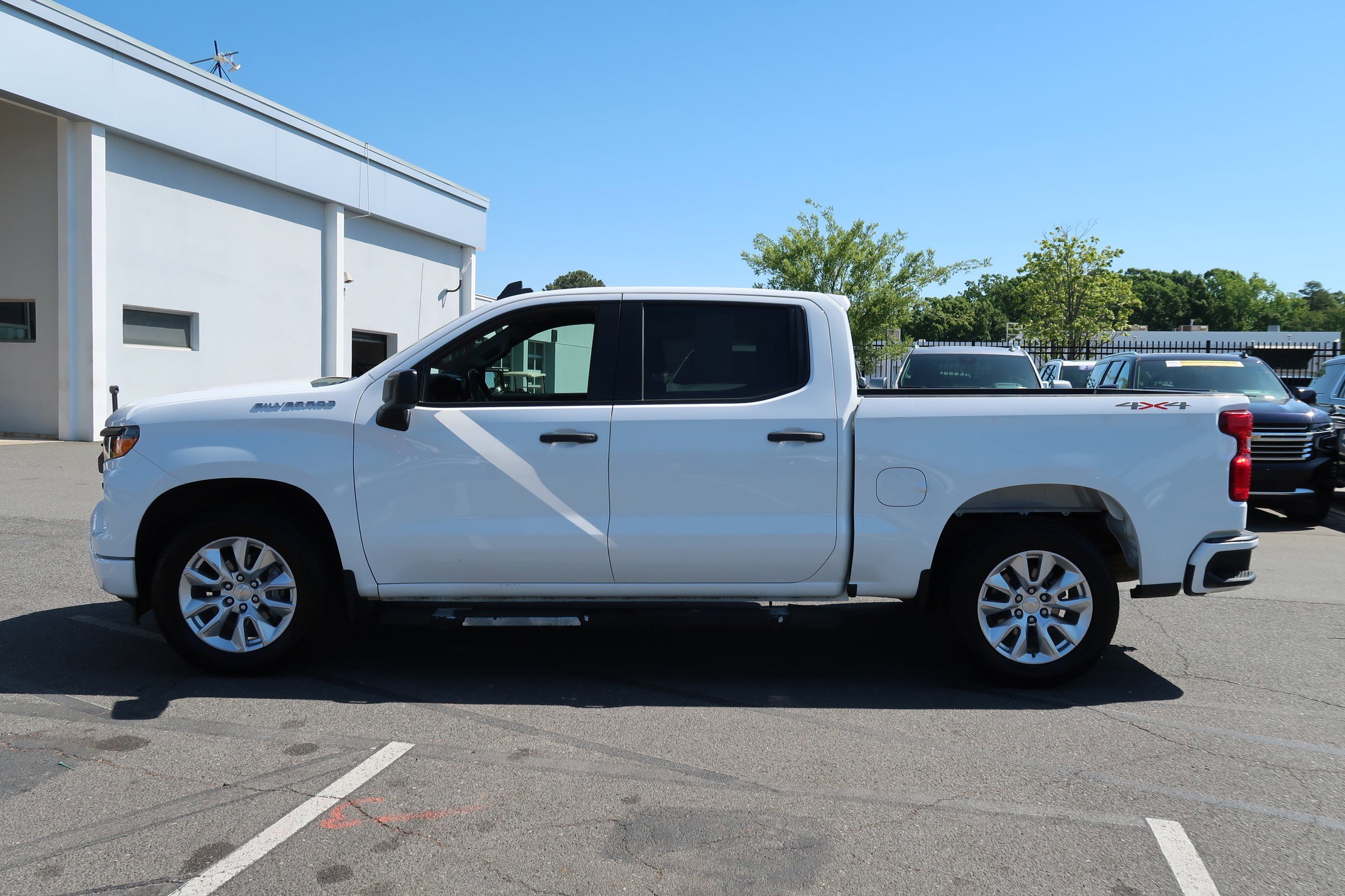 Used 2024 Chevrolet Silverado 1500 Custom AWD/4WD image 7