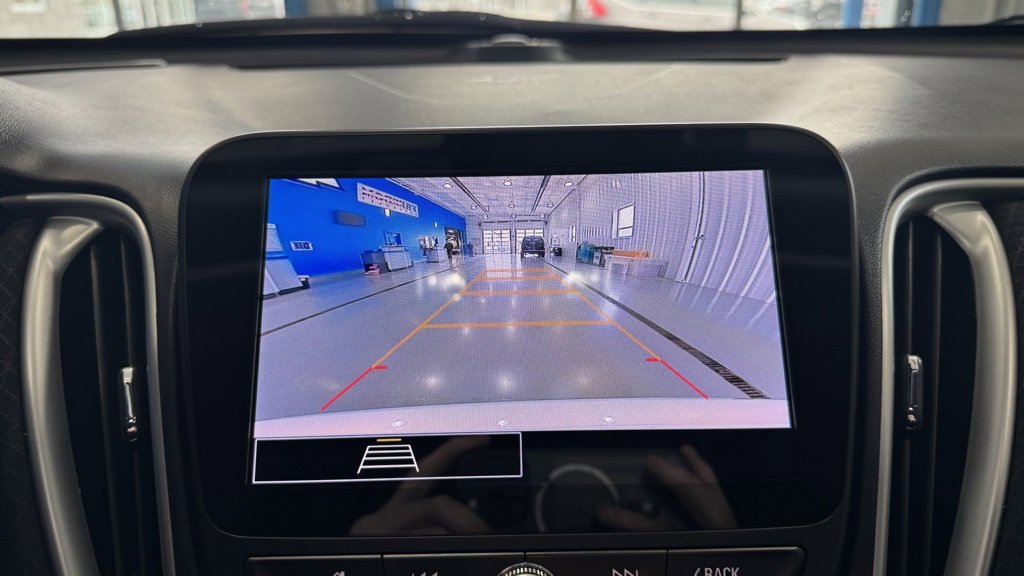 Used 2023 Chevrolet Malibu LT image 27