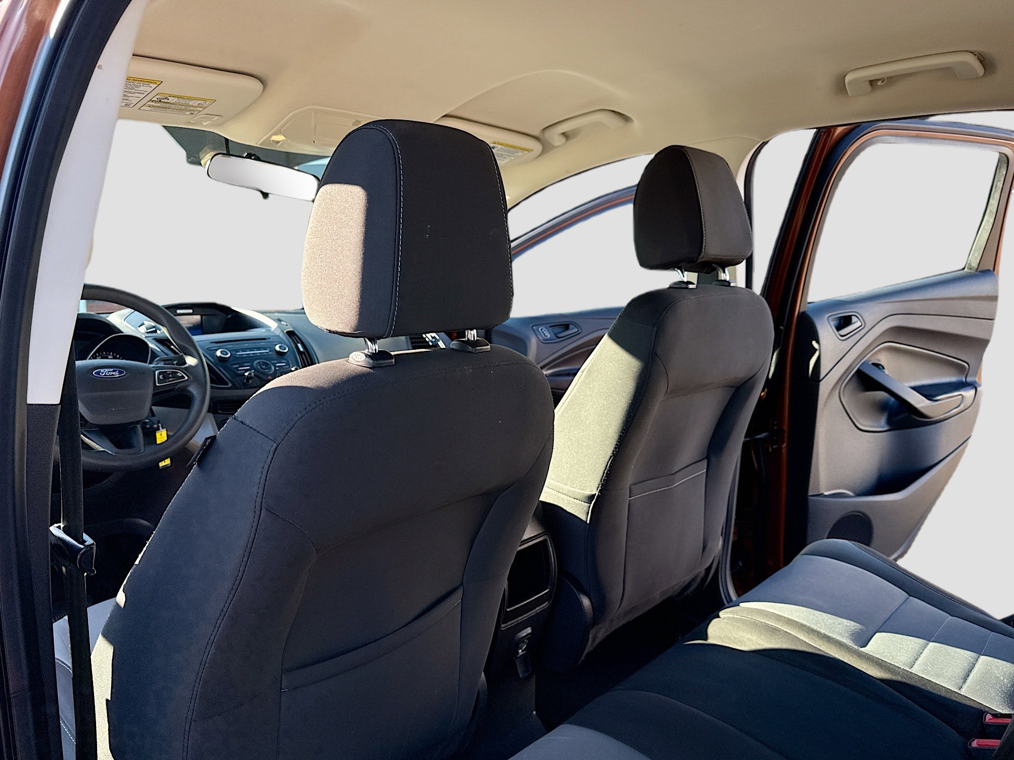 Used 2017 Ford Escape S image 6