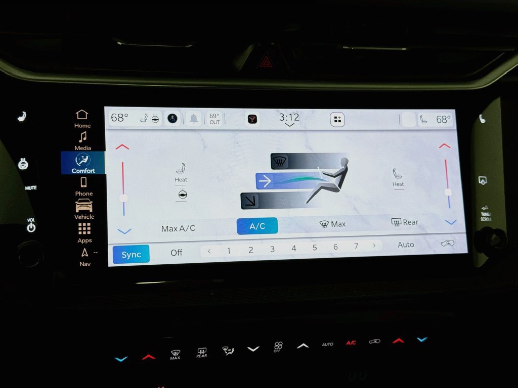 New 2027 Jeep Cherokee Limited AWD/4WD image 15