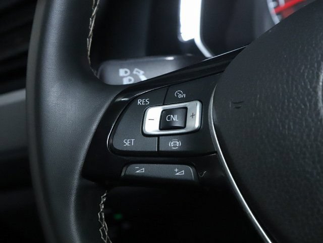 Used 2021 Volkswagen Jetta SE w/ SE Cold Weather Package FWD image 23