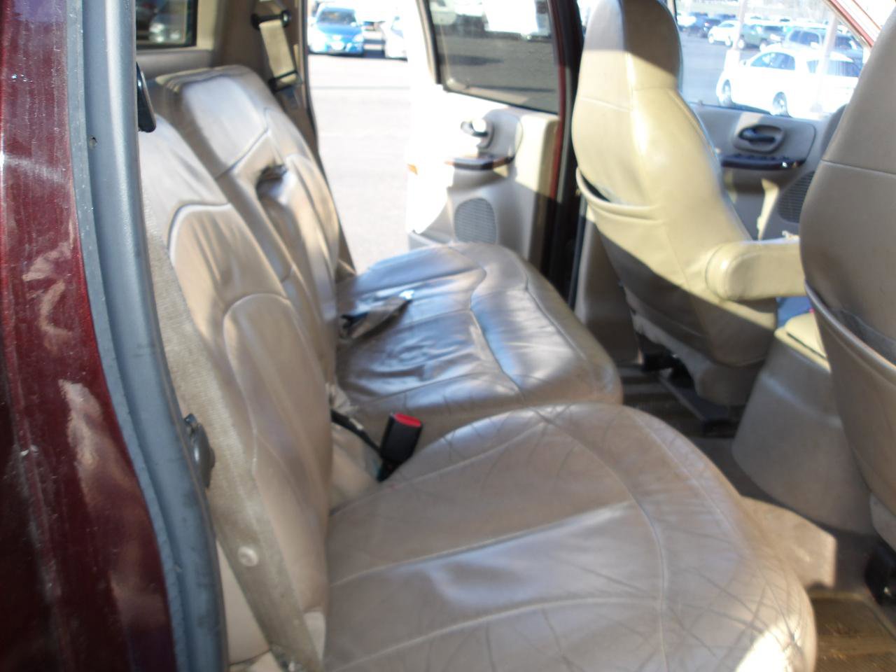 Used 2001 Ford F150 Lariat AWD/4WD image 12