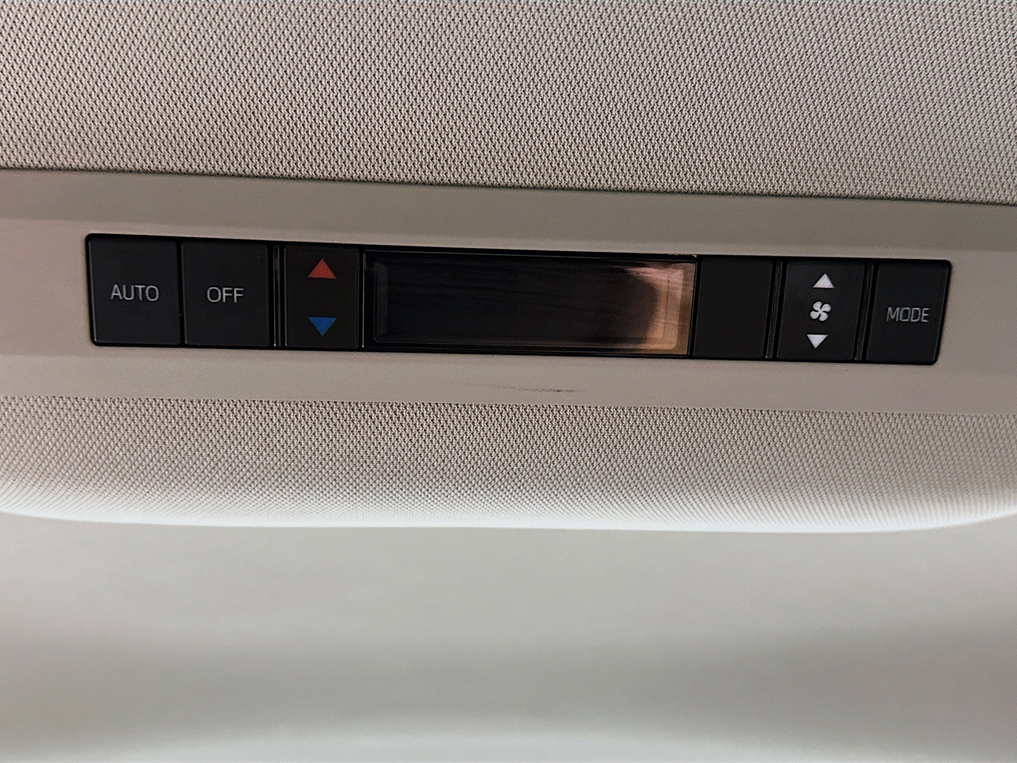 Used 2022 Toyota Sienna LE FWD image 26