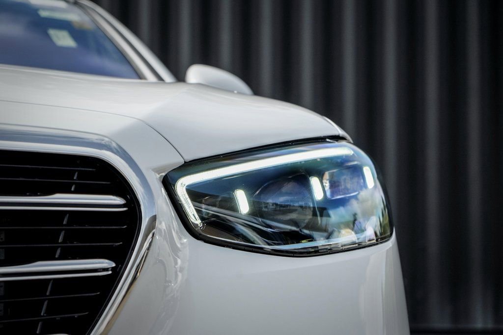 New 2026 Mercedes-Benz S 580 4MATIC Sedan image 6