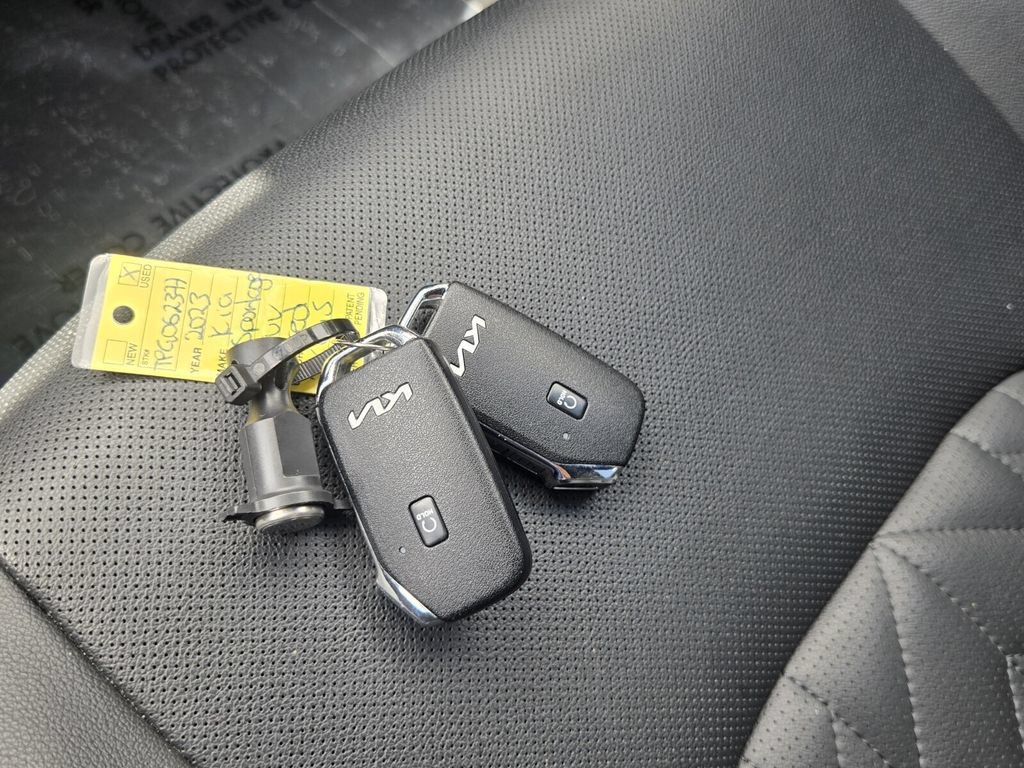 Used 2023 Kia Sportage X-Line AWD/4WD image 19