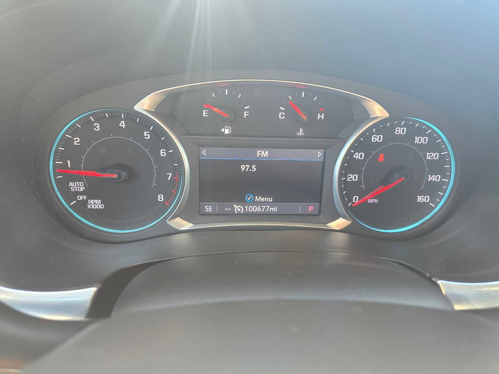 Used 2021 Chevrolet Traverse RS image 27