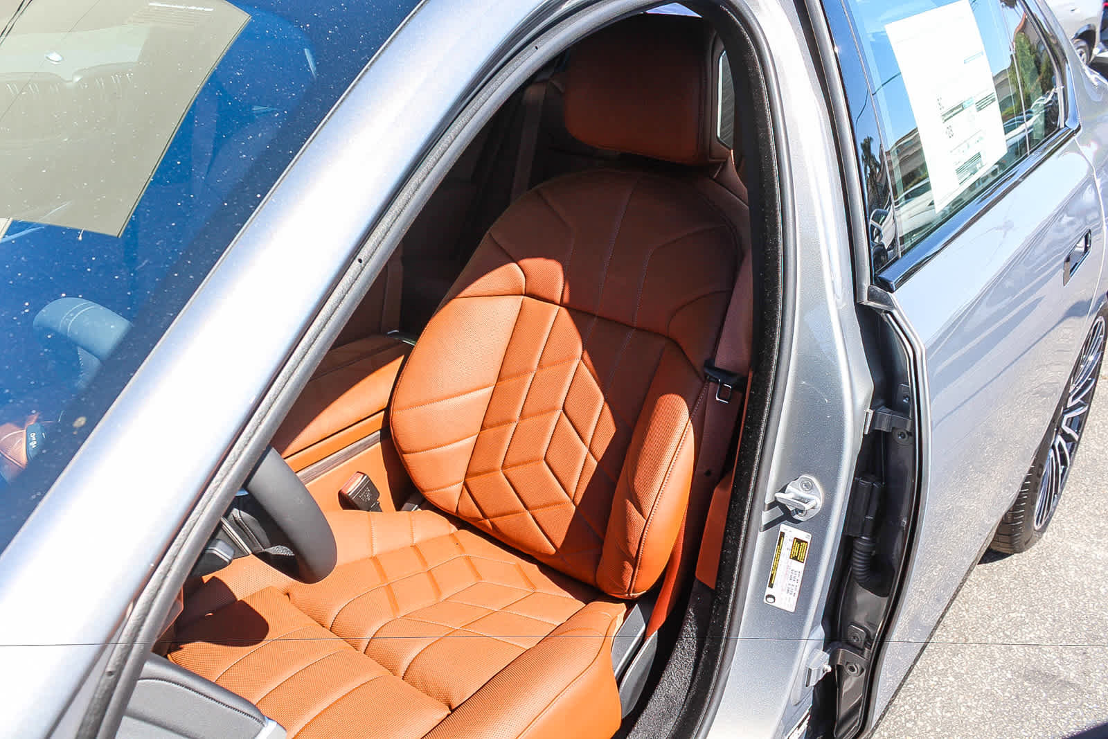 New 2026 BMW 740i w/ Premium Package RWD image 25