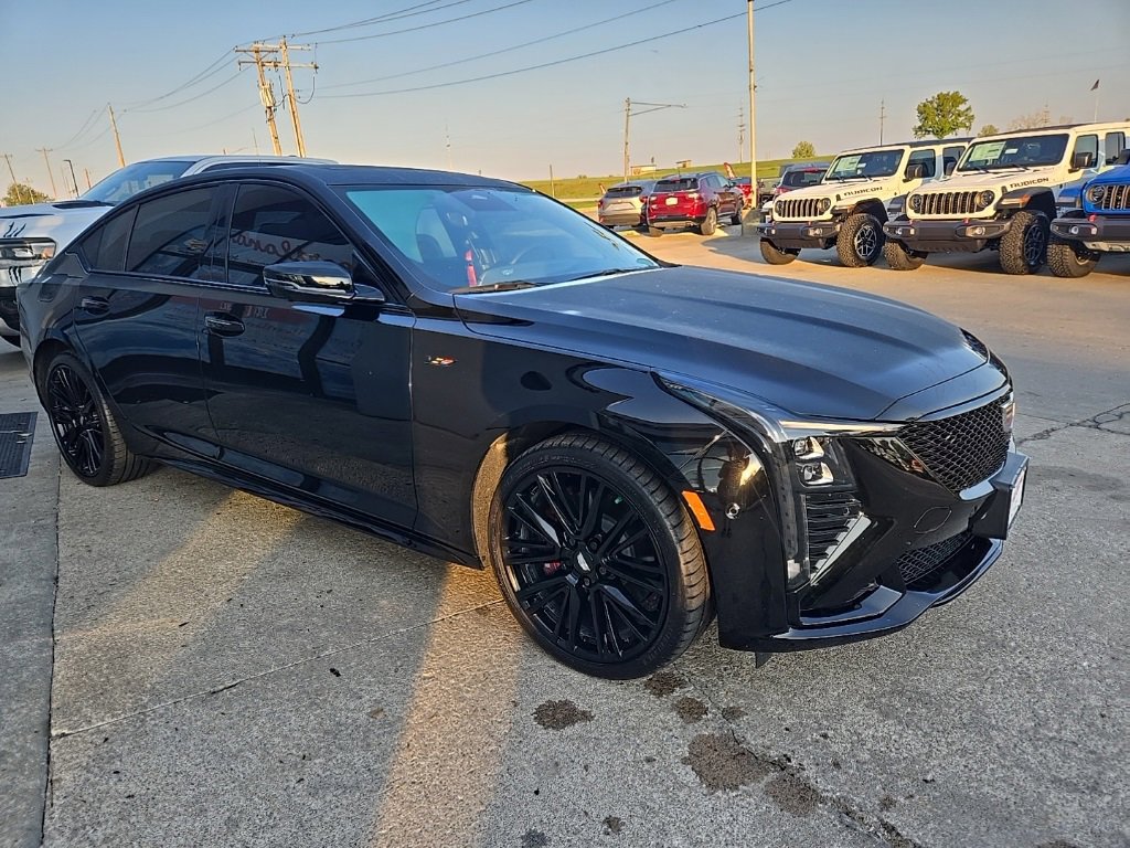 Used 2026 Cadillac CT5 V w/ LPO, ONYX Package image 14