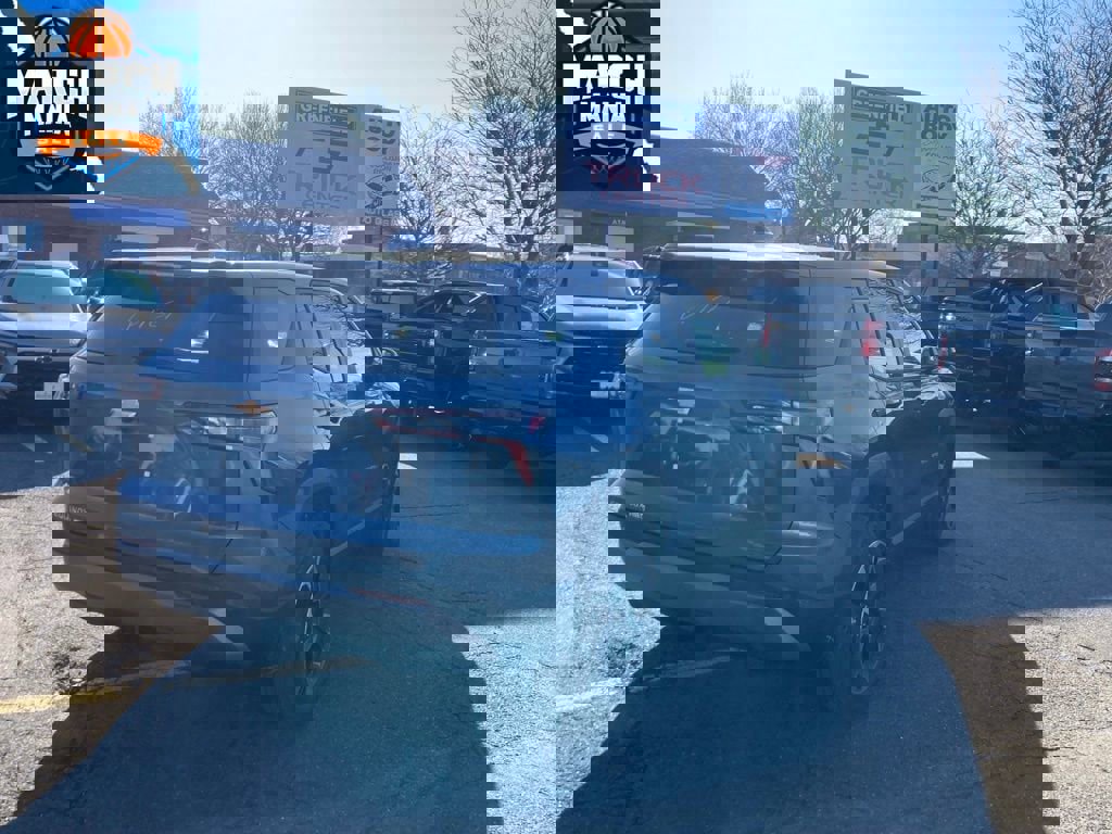 New 2026 Chevrolet Equinox LT image 7