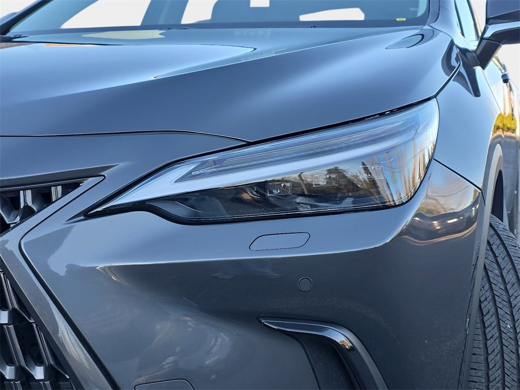 Used 2025 Lexus NX 350h AWD w/ Rear Seat Package image 33