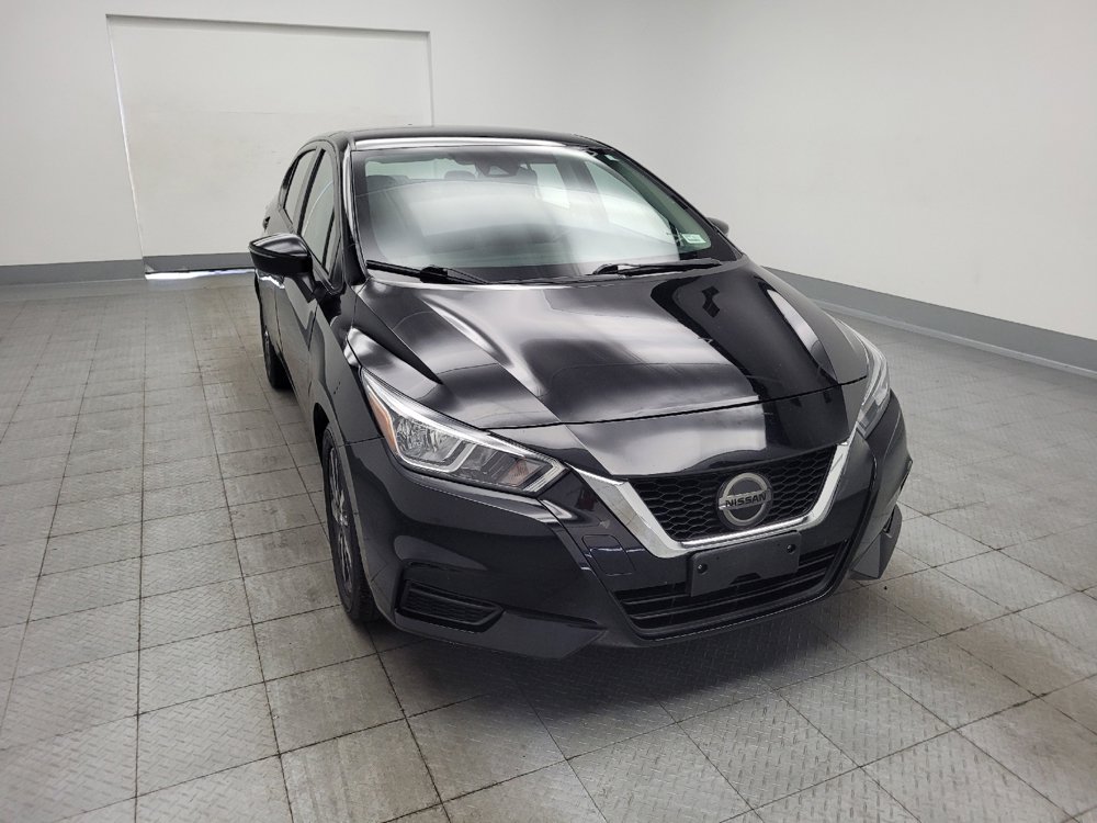 Used 2021 Nissan Versa SV FWD image 14