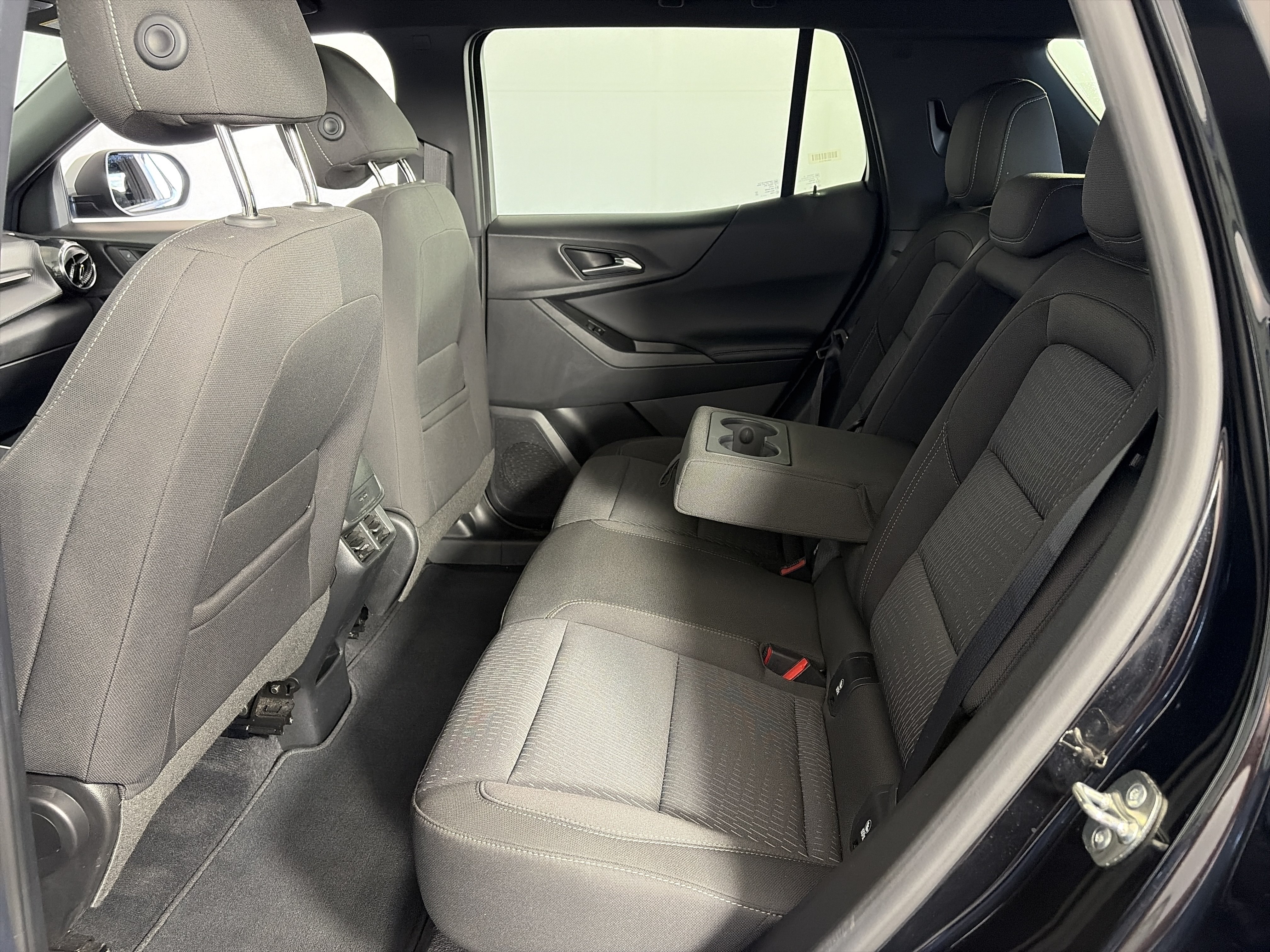 Certified 2025 Chevrolet Equinox LT AWD/4WD image 7
