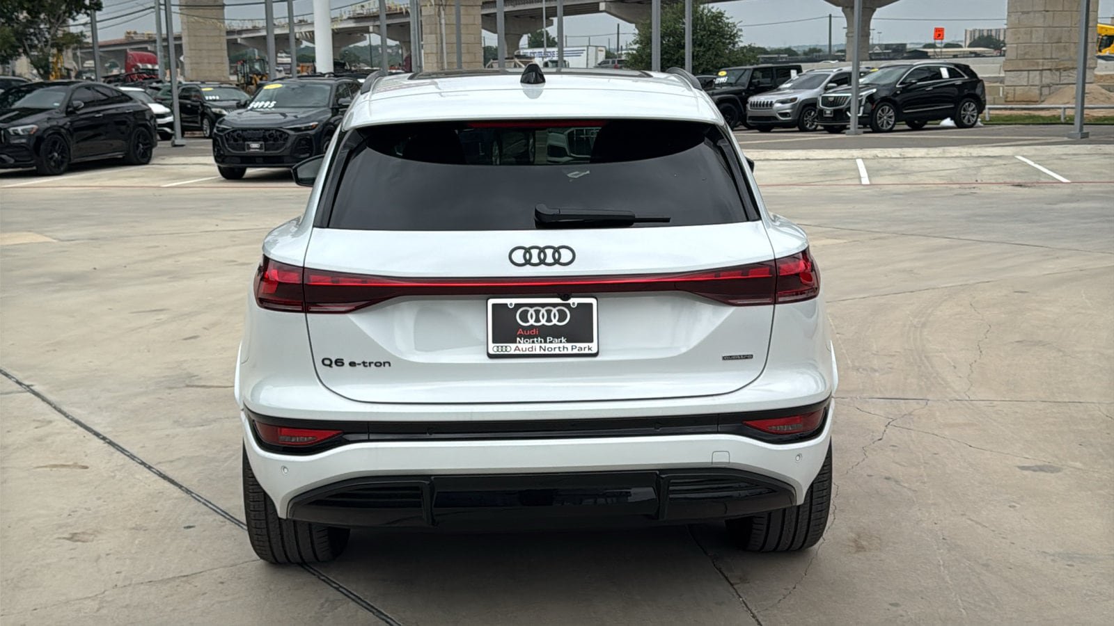 New 2027 Audi Q6 e-tron Premium Plus AWD/4WD image 6
