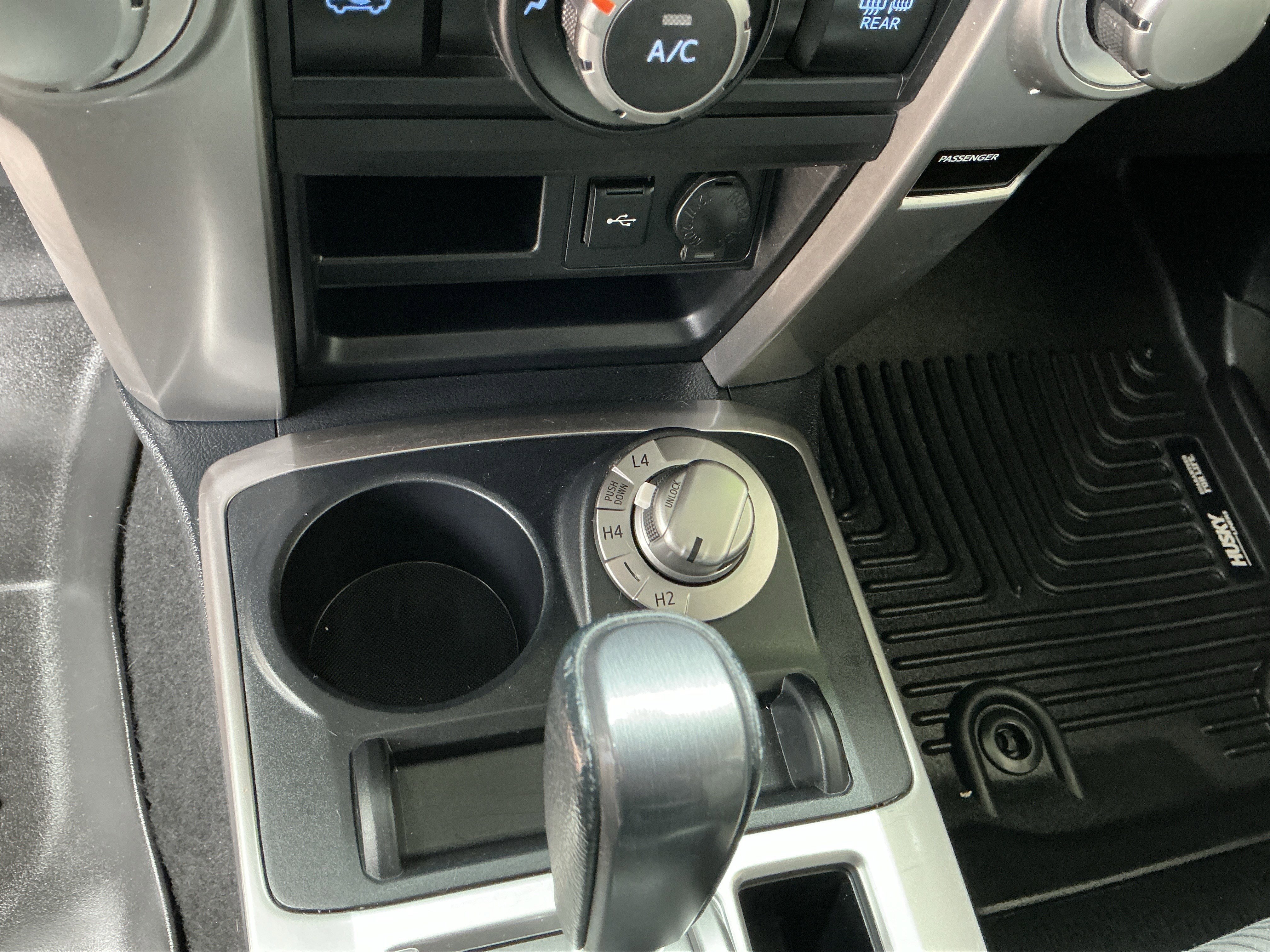 Used 2020 Toyota 4Runner SR5 image 27