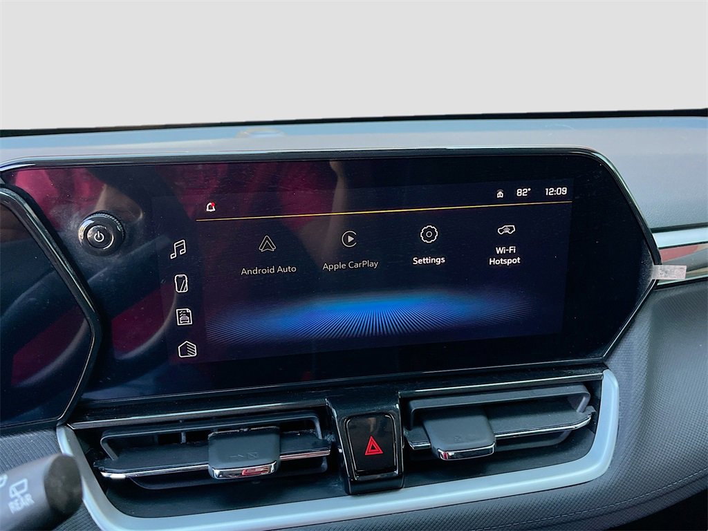 Used 2024 Chevrolet TrailBlazer LT image 14