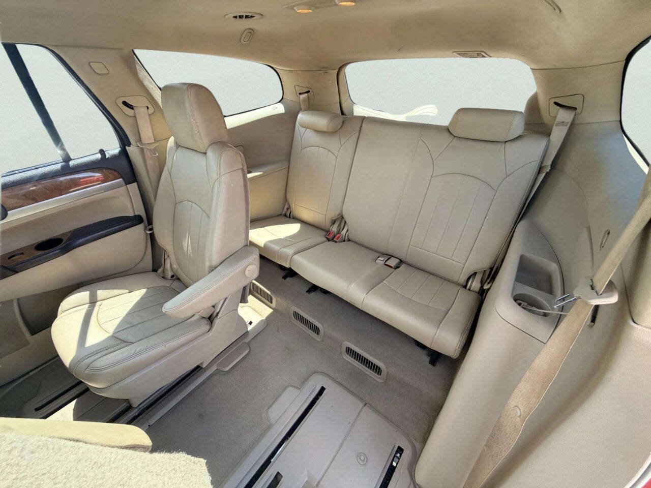Used 2012 Buick Enclave Leather w/ Trailering Provision Package FWD image 24