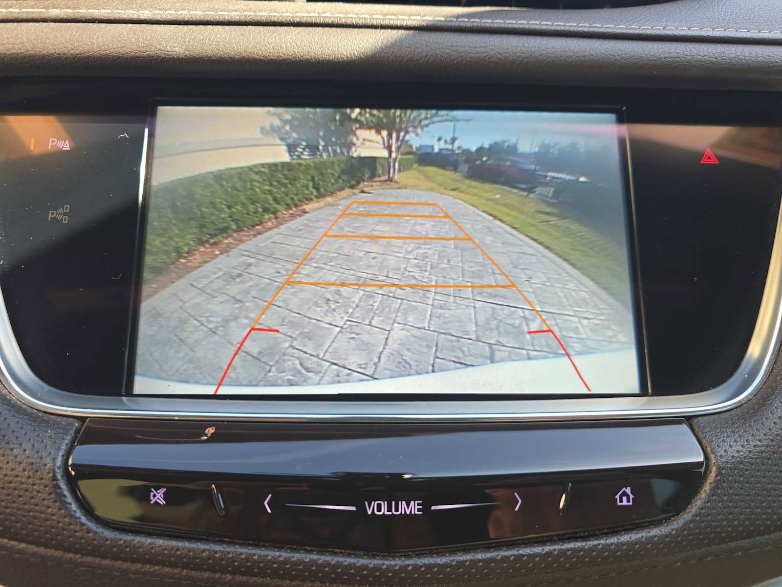 Used 2017 Cadillac XT5 FWD image 18