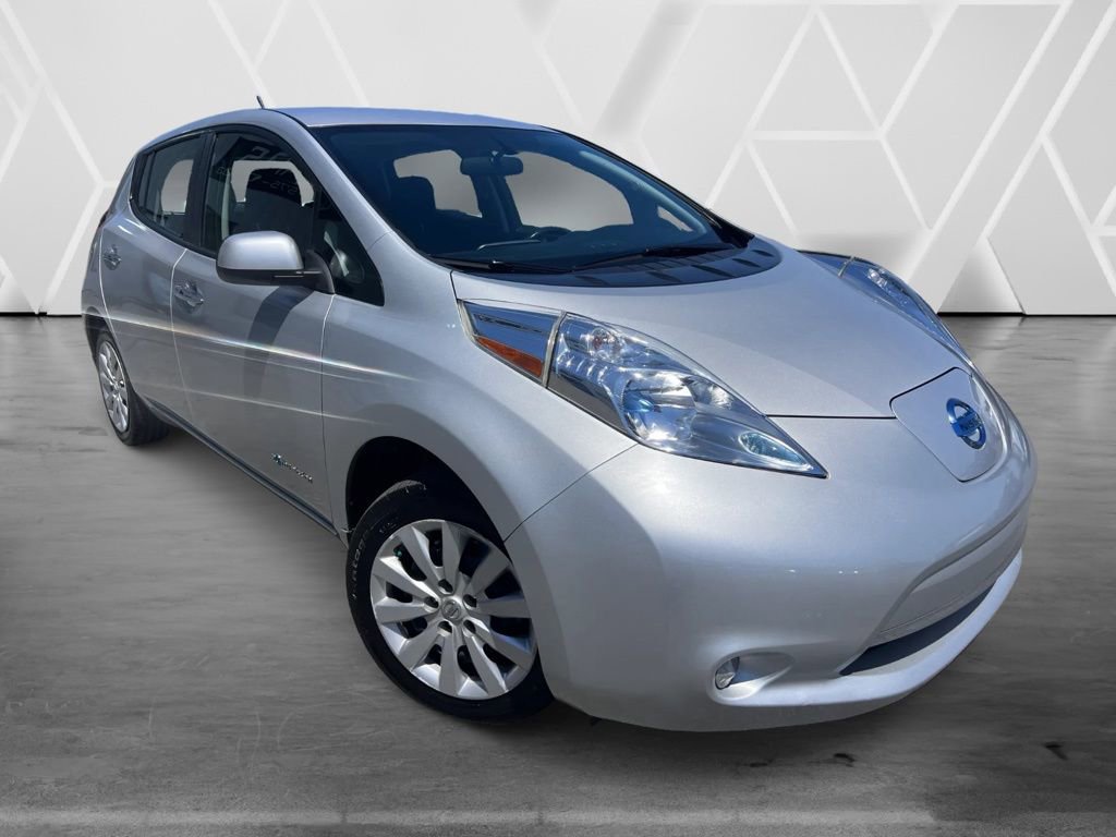 Used 2014 Nissan Leaf S FWD image 1