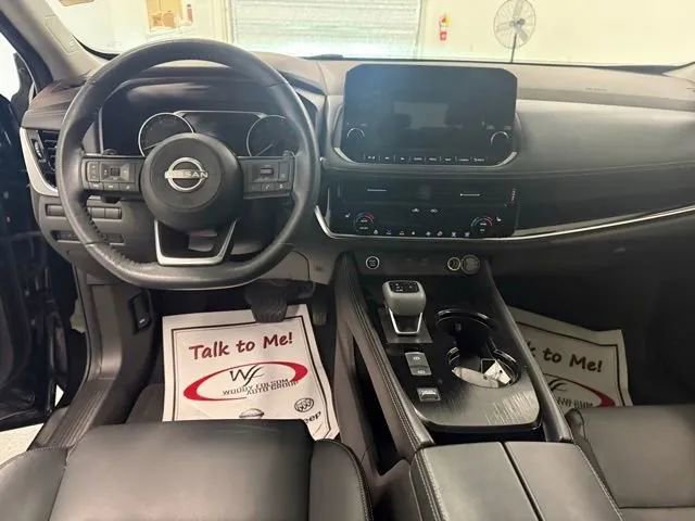 Used 2023 Nissan Rogue SL w/ SL Premium Package FWD image 15