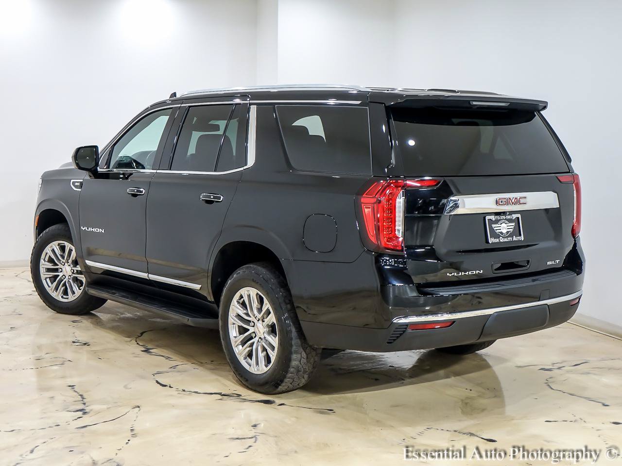 Used 2021 GMC Yukon SLT AWD/4WD image 10