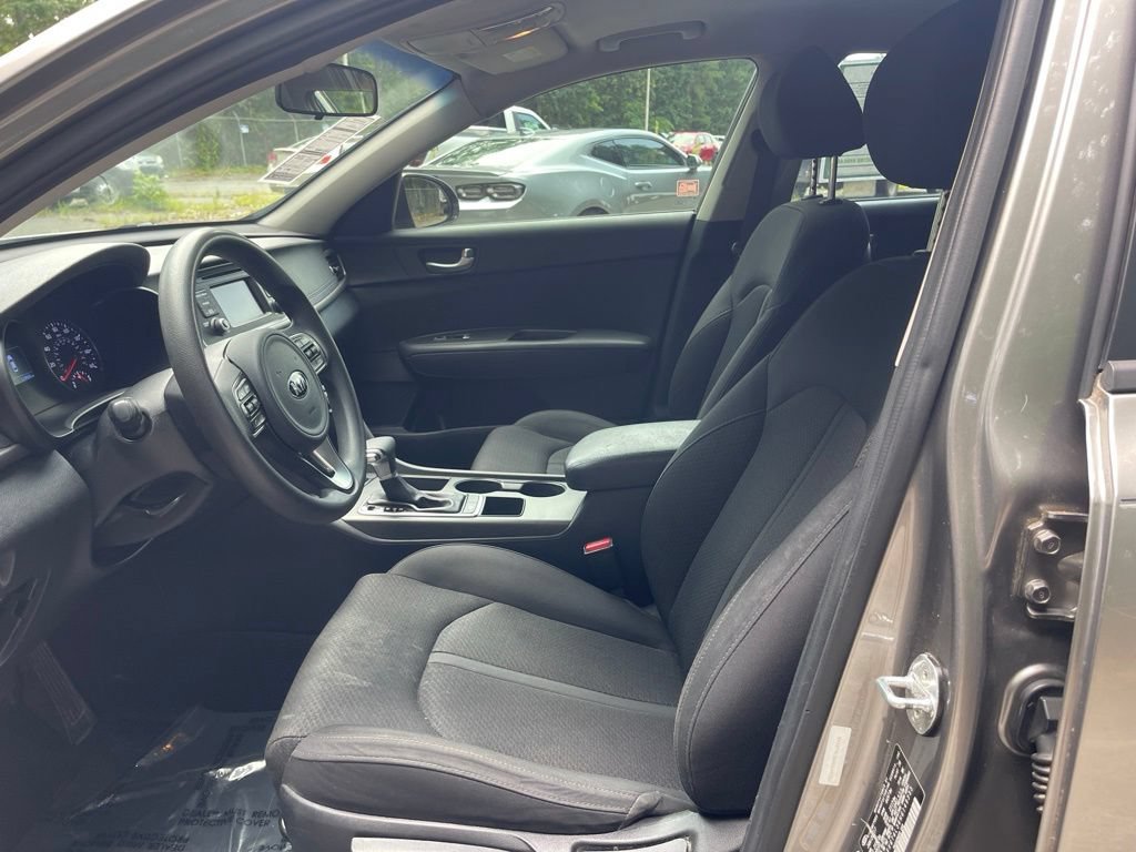 Used 2017 Kia Optima LX FWD image 11