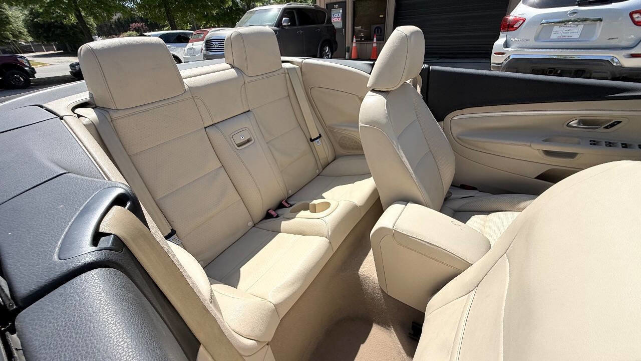 Used 2012 Volkswagen Eos Komfort FWD image 42