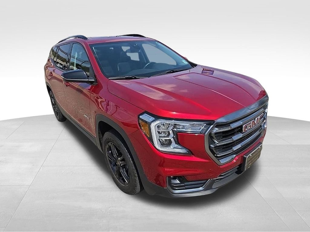 Used 2023 GMC Terrain AT4