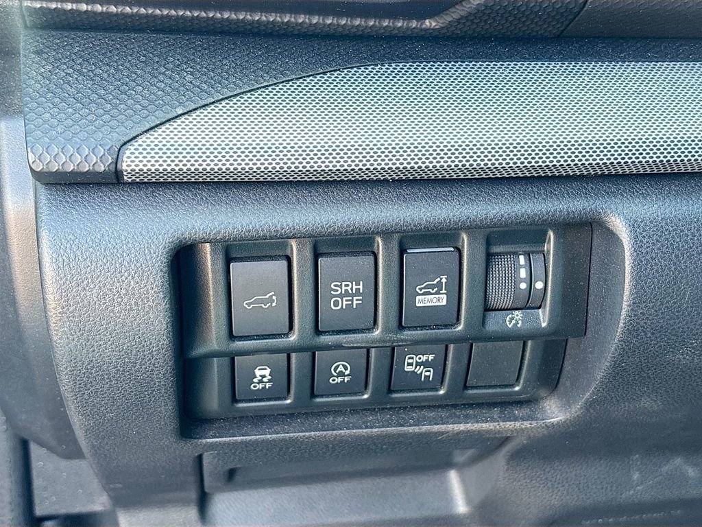 Used 2019 Subaru Forester Limited w/ Popular Package #3 image 10