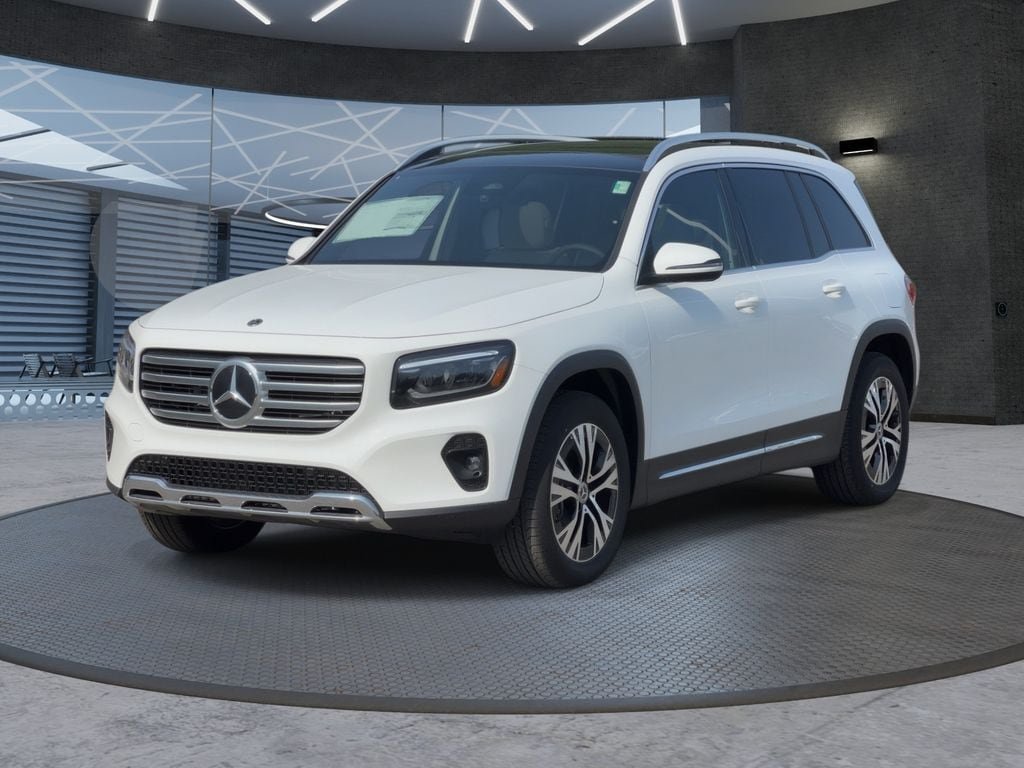 New 2026 Mercedes-Benz GLB 250 4MATIC image 2