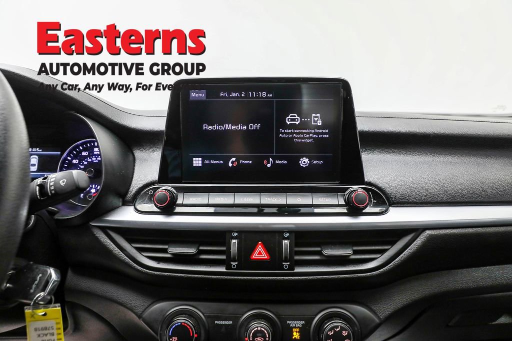 Used 2023 Kia Forte LXS image 12