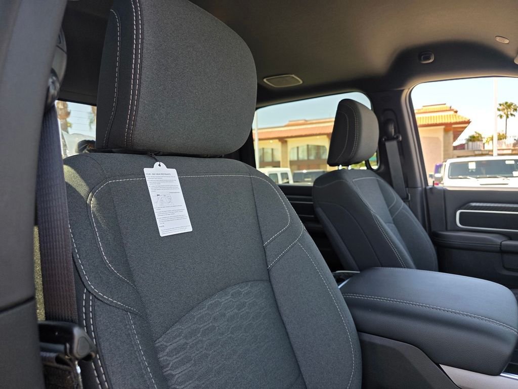 New 2026 RAM 2500 Big Horn AWD/4WD image 12