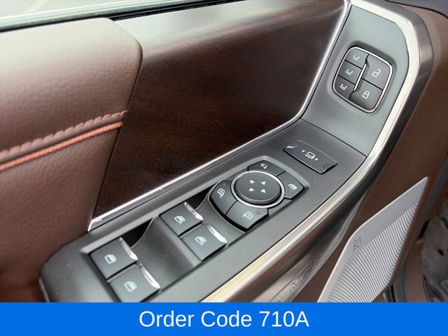 Used 2025 Ford F350 King Ranch w/ Chrome Package AWD/4WD image 18