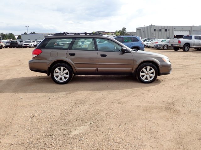 Used 2009 Subaru Outback 2.5i Special Edition AWD/4WD image 5