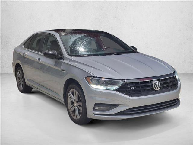 Used 2019 Volkswagen Jetta R-Line w/ R-Line Cold Weather Package FWD image 3