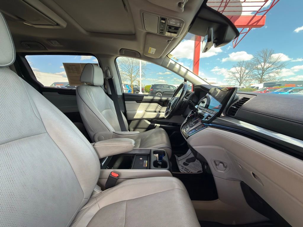 Used 2022 Honda Odyssey Elite image 45