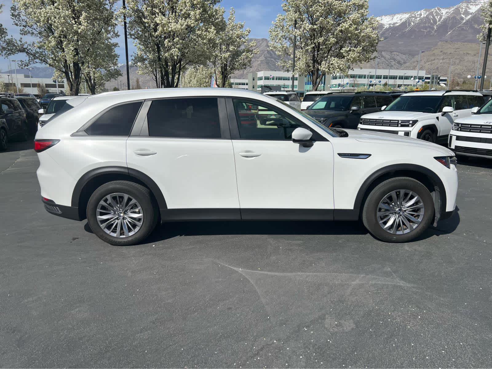 Used 2025 MAZDA CX-90 3.3 Turbo w/ Select Package AWD/4WD image 6