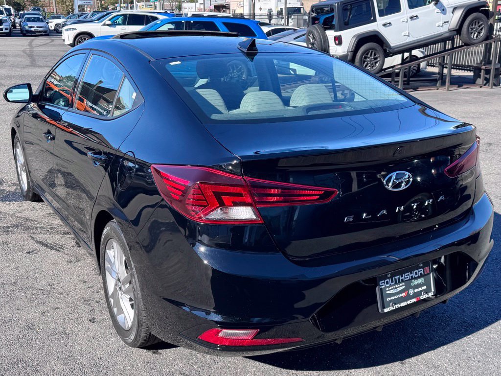 Used 2019 Hyundai Elantra Value Edition FWD image 4