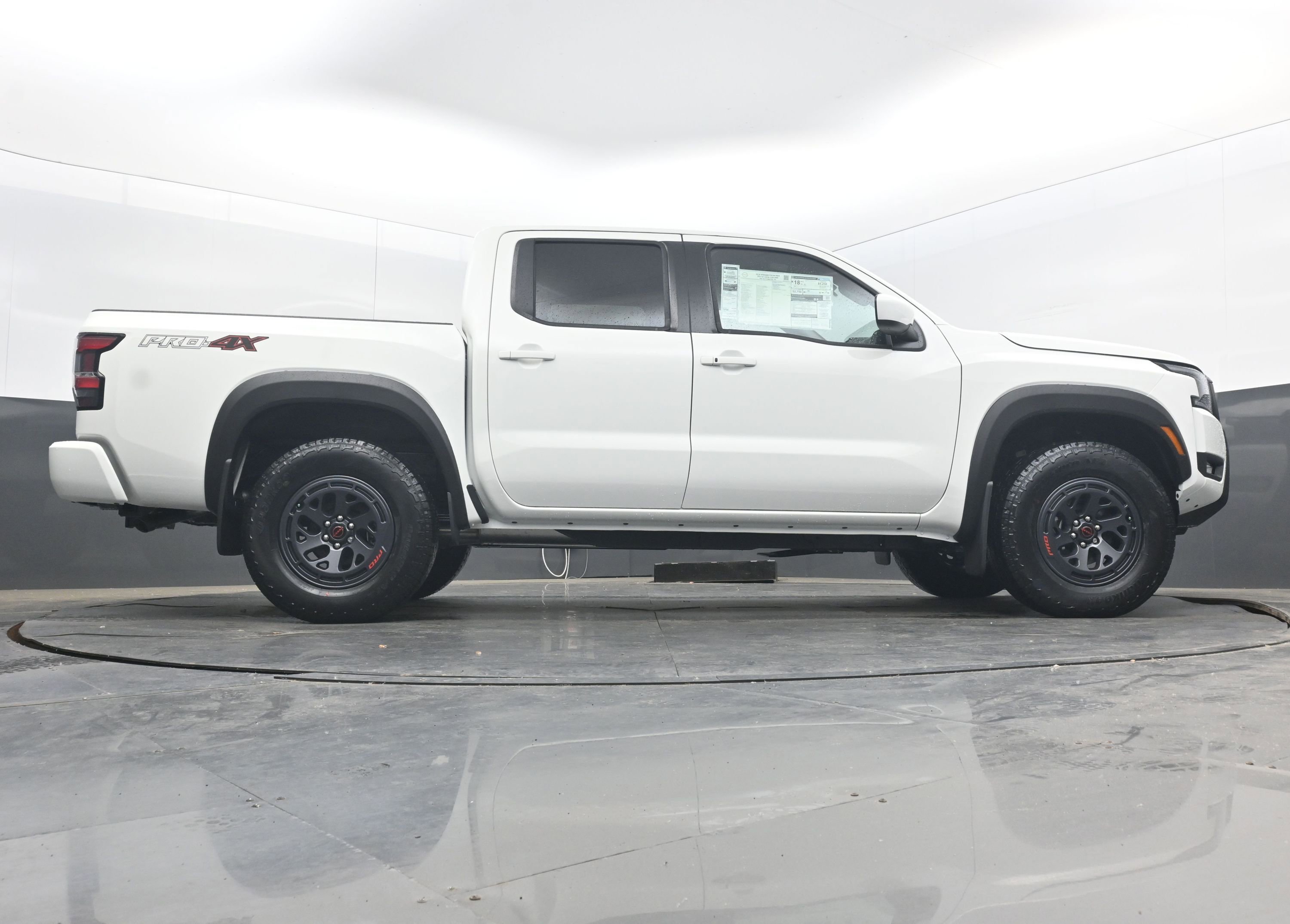 New 2026 Nissan Frontier PRO-4X AWD/4WD image 30