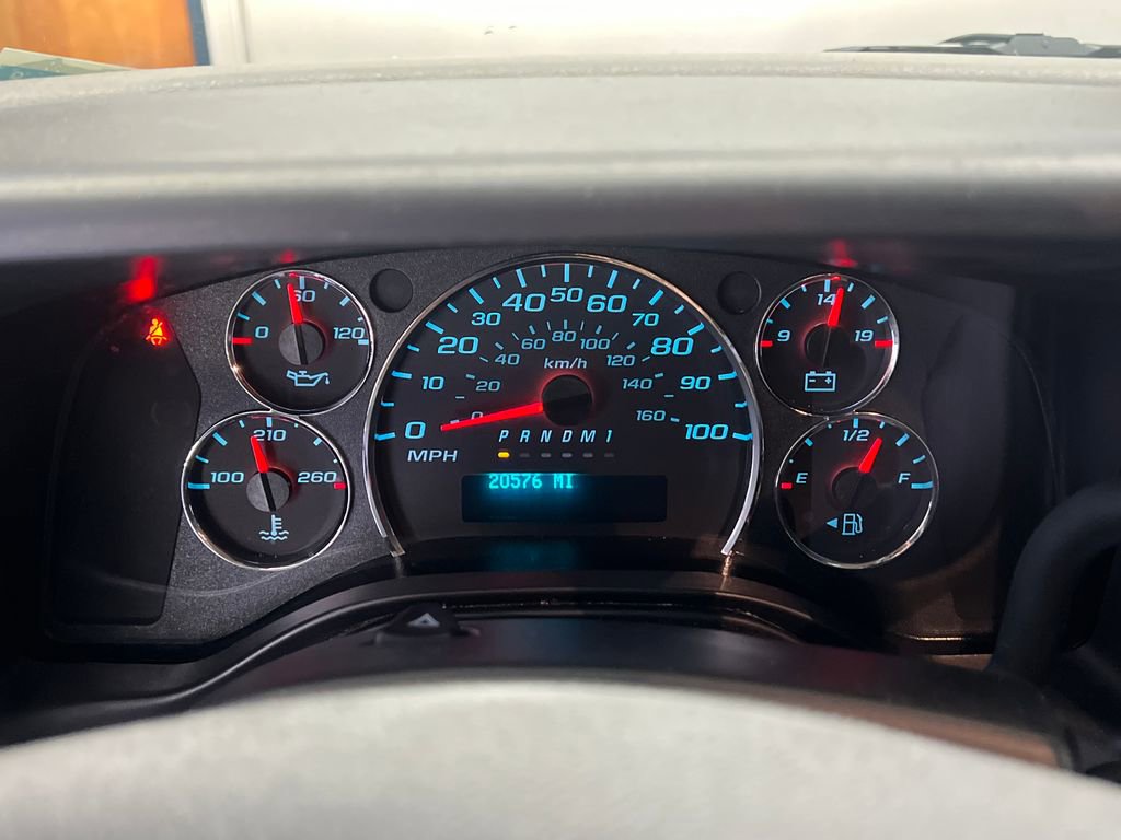 Used 2024 GMC Savana 2500 w/ Driver Convenience Package RWD image 21
