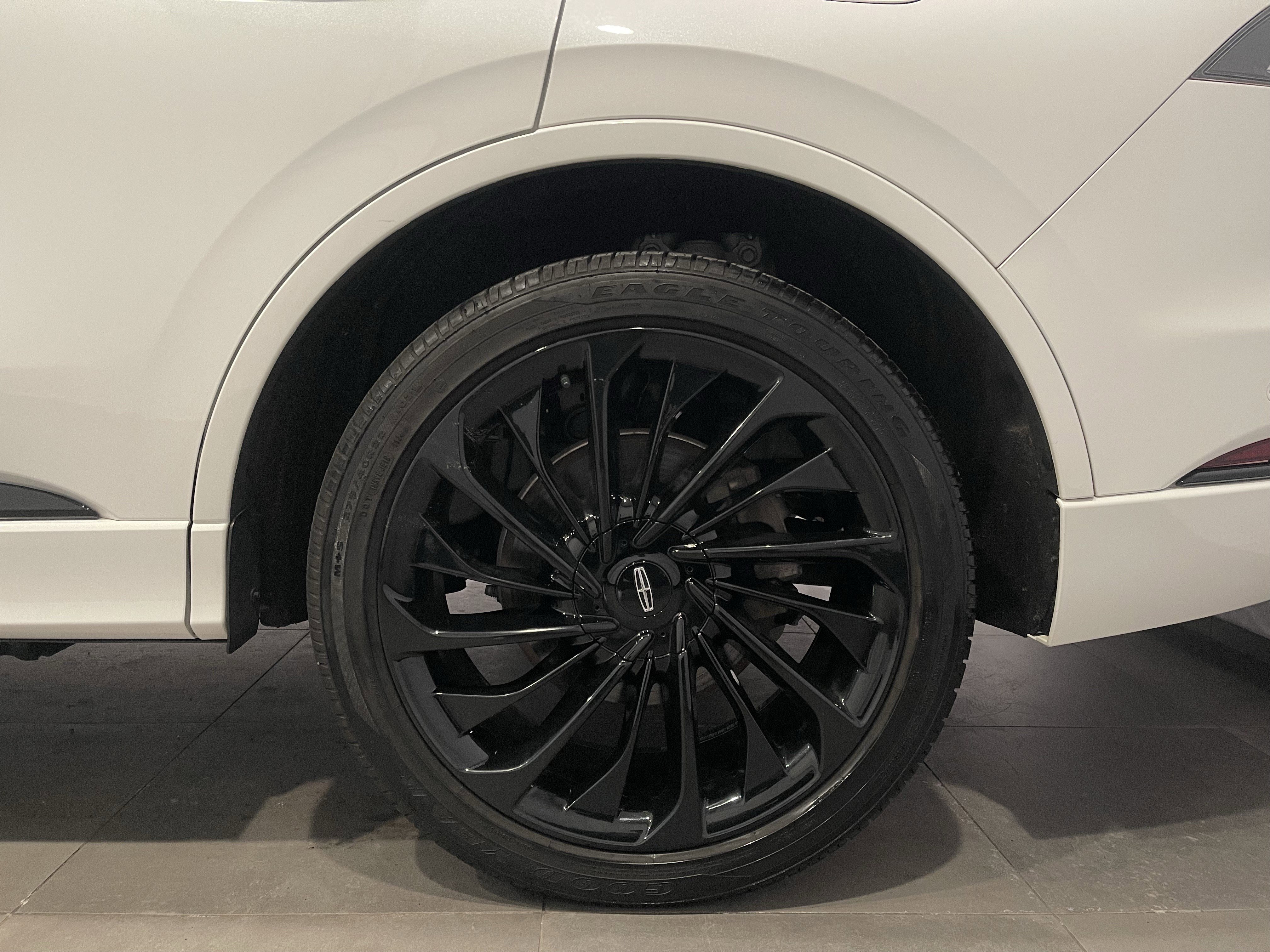Used 2024 Lincoln Aviator Reserve w/ Equipment Group 201A AWD/4WD image 8