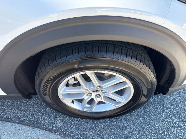 New 2027 Ford Explorer Active w/ Active Comfort Package RWD image 13