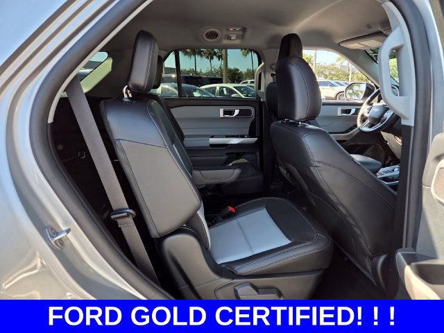 Used 2023 Ford Explorer XLT w/ Equipment Group 202A RWD image 15