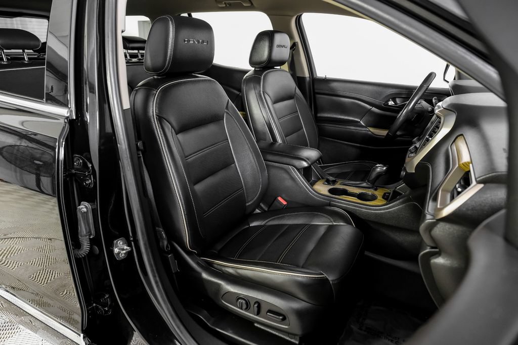 Used 2019 GMC Acadia Denali AWD/4WD image 34
