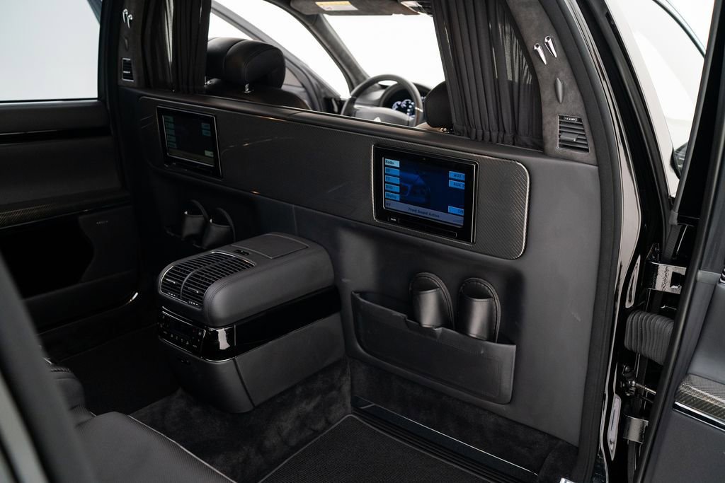 Used 2007 Maybach 62 S RWD image 34