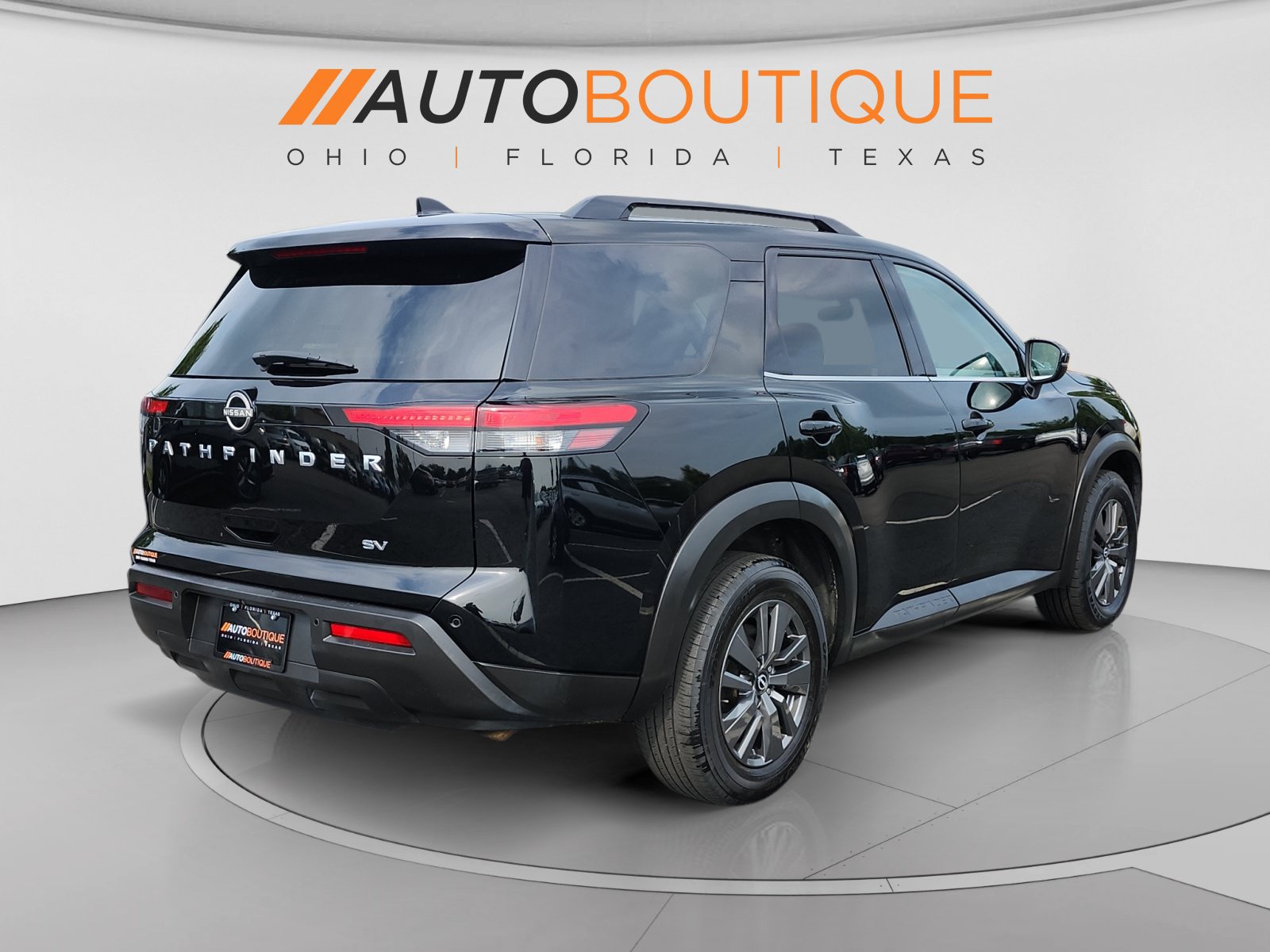 Used 2022 Nissan Pathfinder SV FWD image 5