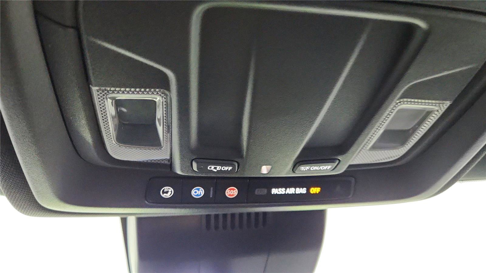 Used 2023 GMC Sierra 1500 AT4 w/ Technology Package image 35