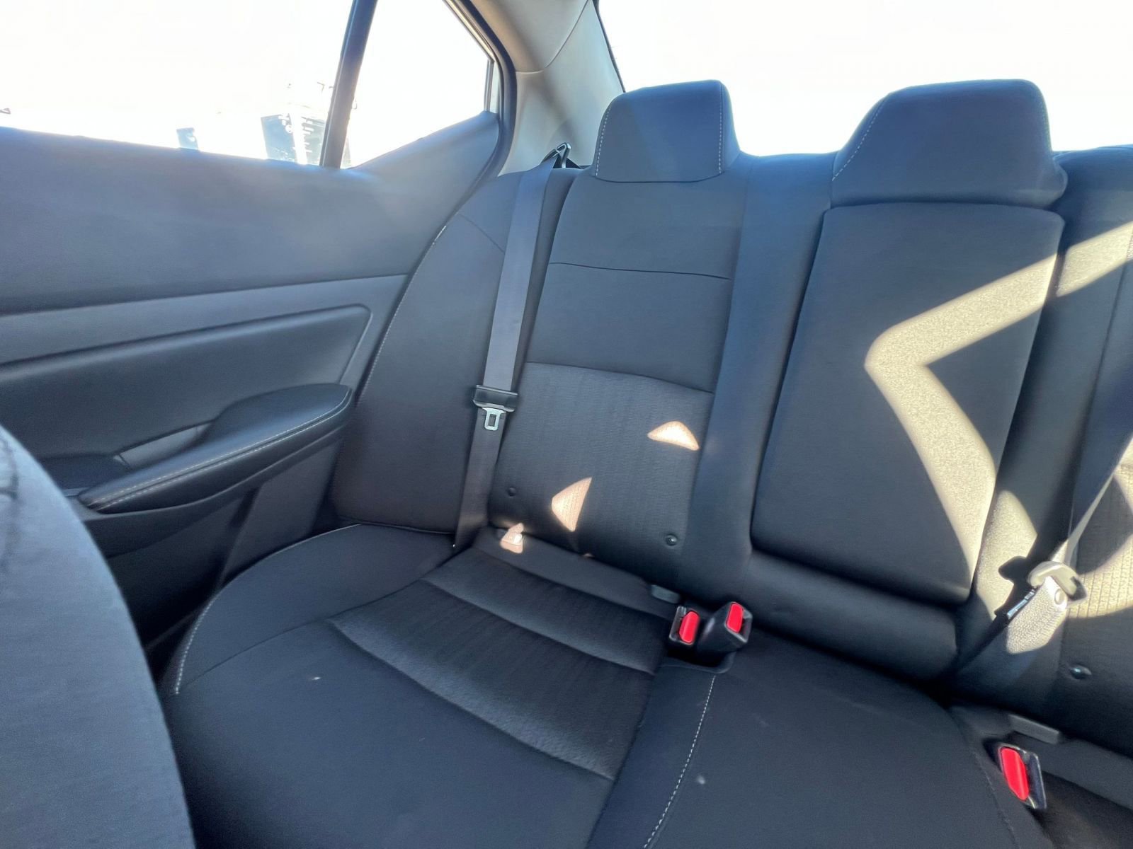 Used 2025 Nissan Altima 2.5 SV image 39